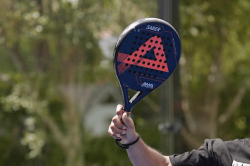 Lage vs hoge balans in padelrackets: wat moet je kiezen?