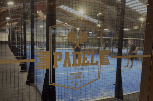 Clubreview: Dekker in Zoetermeer