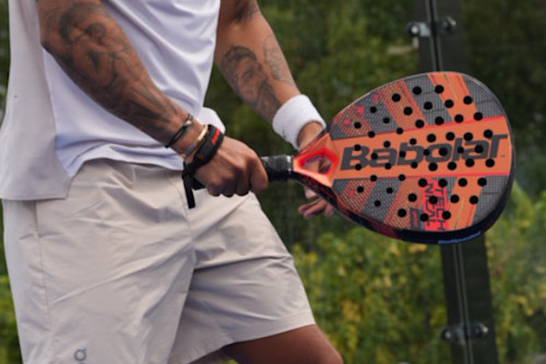 Padel wordt serieuzer en sneller: dit merk je op de baan