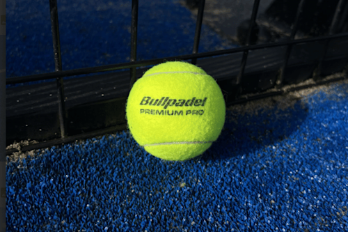 Padel: is de bal in of uit?