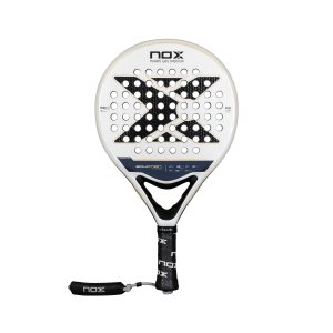 NOX EQUATION 2025 Padel racket Gebruikte rackets